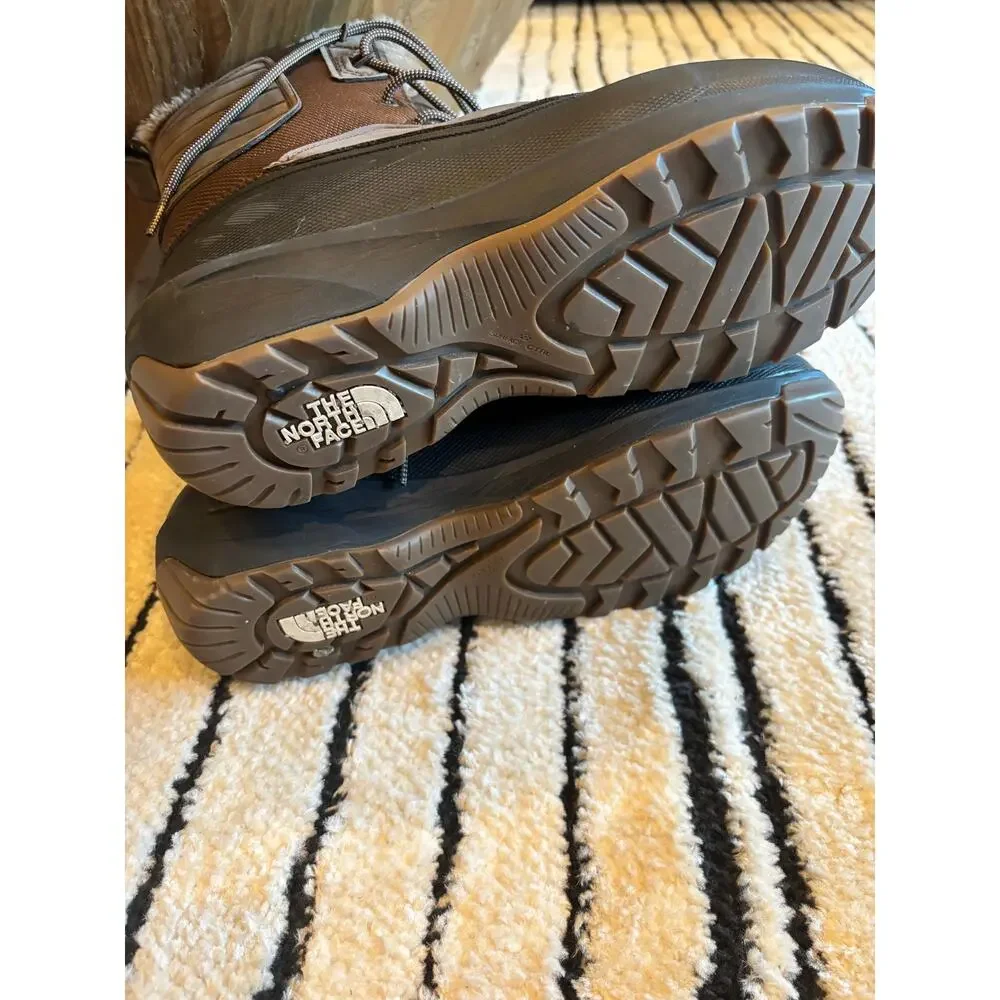 NEW The North Face Womens Shellista waterproof snow boot size 10